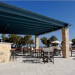 Santo Miramare 4* Perissa (Santorini)