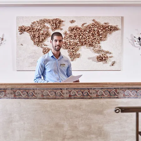 Santo Miramare Перисса