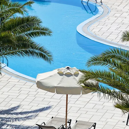 Santo Miramare 4* Perissa (Santorini)