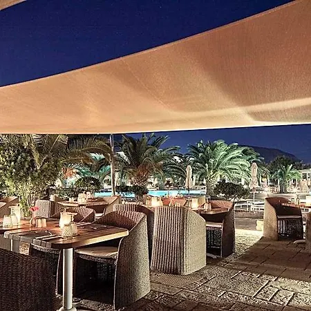Santo Miramare فندق