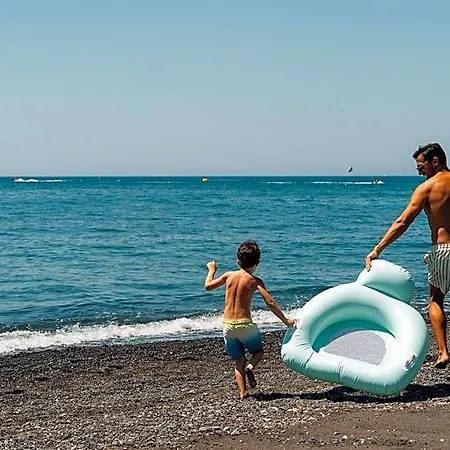 Santo Miramare 4* Perissa (Santorini)