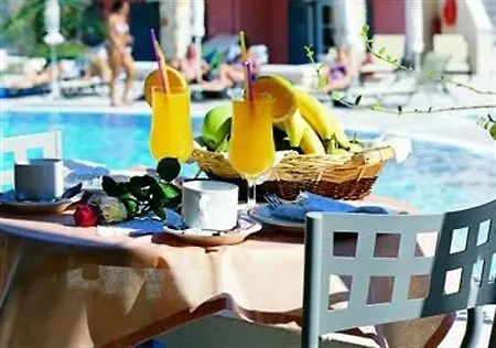 Santo Miramare Hotel 4*