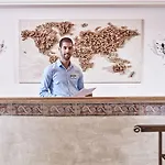 Santo Miramare بيريسا