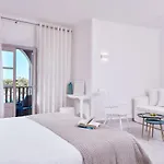 Santo Miramare Hotel 4*